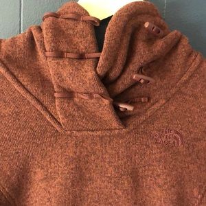 The North Face Burgundy Hoodie Size S-Gently Used